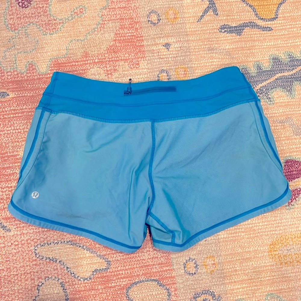 Lululemon 8 Run Times short